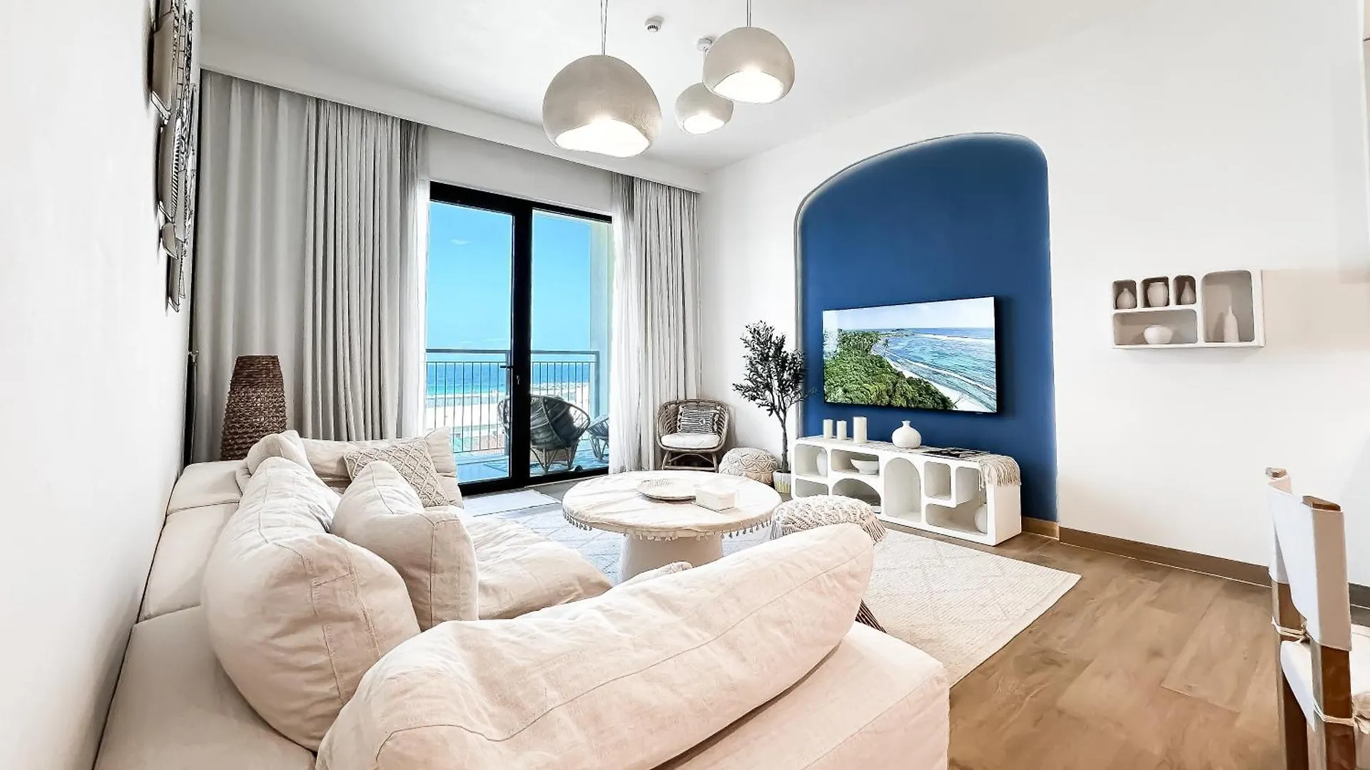 Apartamento Trophy - Mykonos-Inspired La Mer Suite Dubái