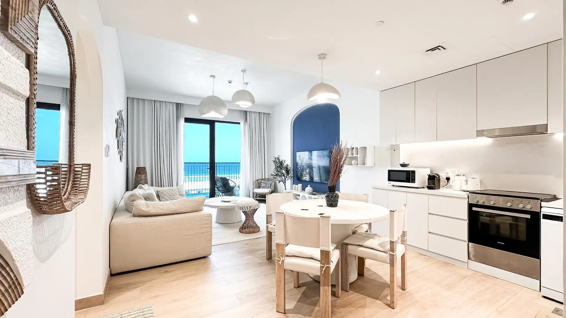 Trophy - Mykonos-Inspired La Mer Suite Dubái